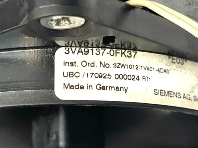 Used Siemens Circuit Breaker 3-Pole w/ Switch Circuit Breakers Michigan US | Maverick Industrial Sales #1389247