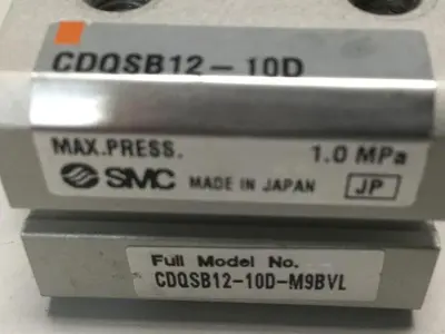 USED SMC CDQSB12-10D-M9BVL