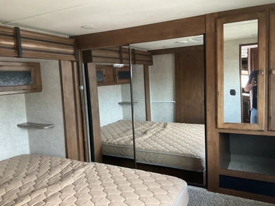 USED 2016 KEYSTONE SPRINTER SERIES M-299