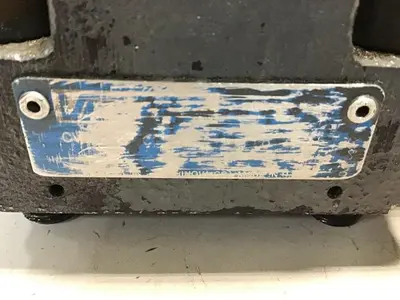 USED VICKERS DG4V-3-2AL-M-U-HL7-60