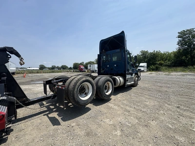 Used 2018 FREIGHTLINER CASCADIA 125 Miscellaneous Trucks/Trailers Virginia US | Revelation Machinery #1319602