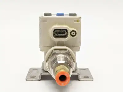 ZSE80F-N02L-P-X510 | SMC  Vacuum Switch 1/4"NPT Ported NO CABLE - Used