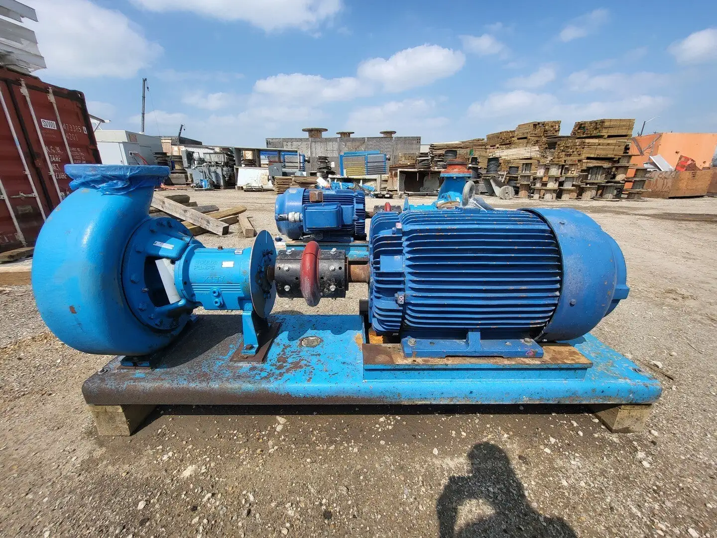 USED GOULDS 3196