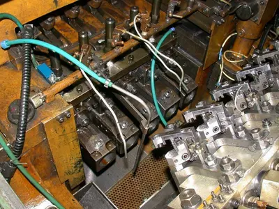 Used 1998 NAKASHIMADA MST508 Progressive Die Headers Ontario CA | Walden Machinery #1289983