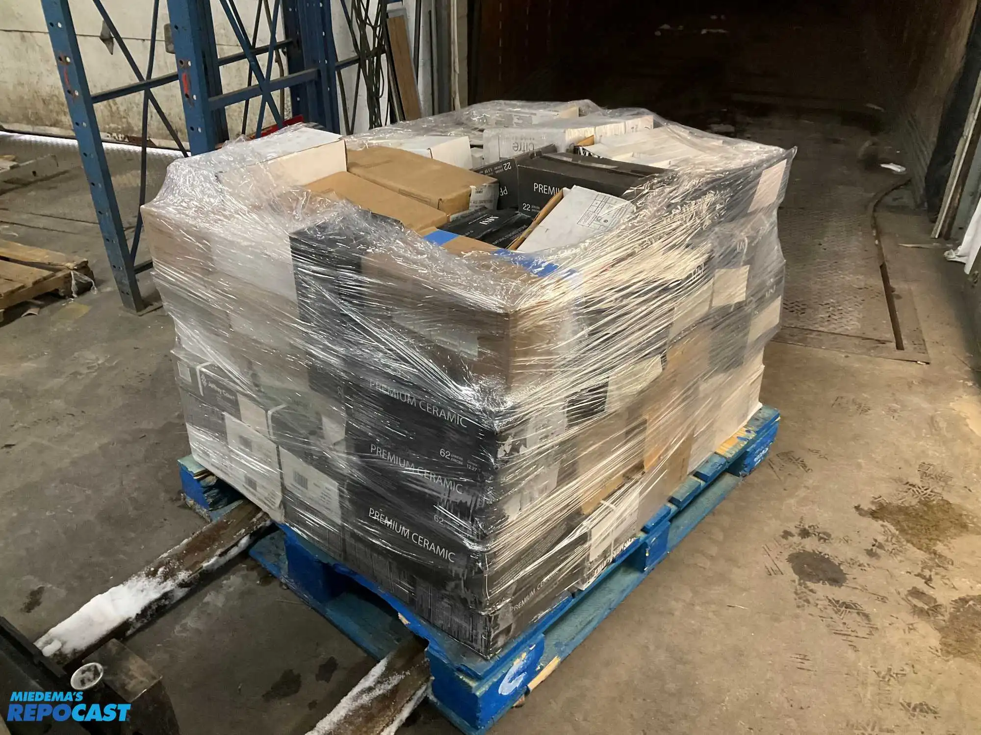 Pallet of Mixed Wall/Floor Tile