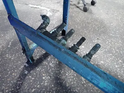 48" X 30" X 34" Table