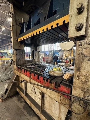 Used CLEARING _UNKNOWN_ Straight Side Presses New Jersey US | National Machinery Exchange #1498988