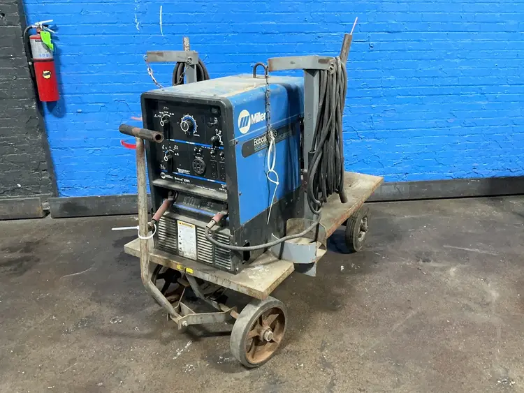 Used MILLER BOBCAT 225G PLUS Welding Machinery (Other) Ohio US | HGR 24 #1266281