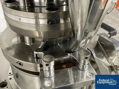 USED Elizabeth-HATA Parle-Elizabeth EP 200 R&D Tablet Press, 10 Station