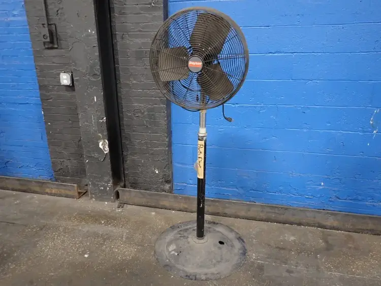 Used DATON _UNKNOWN_ Fans | HGR 24 #741475