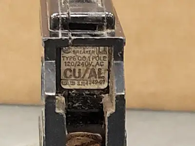 USED SQUARE D QO115