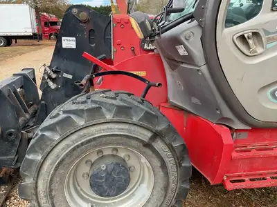 Used 2018 Manitou MHT790 Telehandlers New York US | United Lift #1446461