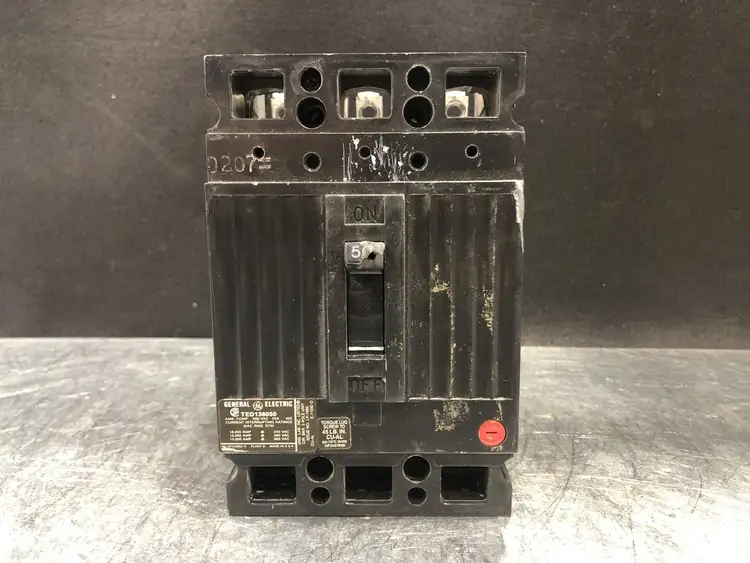 Used GENERAL ELECTRIC TED136050 Switchgears British Columbia CA | Lenmark #238577