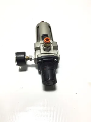 SMC AW40-N04D-Z Pneumatic Air Regulator Set Press 7-125PSI