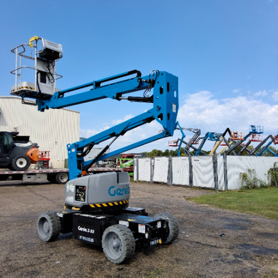 Used 2022 Z-33/18 Genie Articulating Boom Lifts Wisconsin US | Stack Equipment #1418939