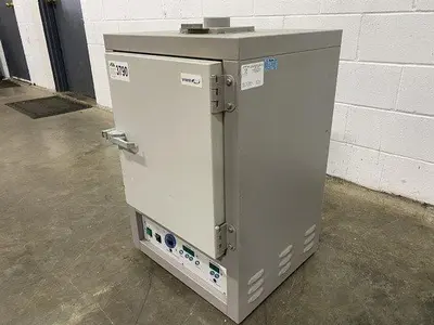 USED VWR 1330GM
