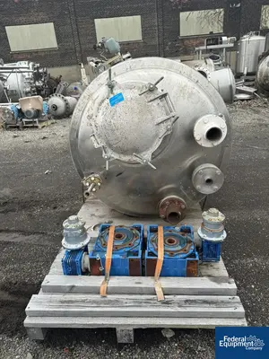 USED Mueller 300 Gal Mueller Insulated Tank, S/S 15#-FV