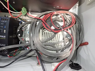 USED SICK 2099381