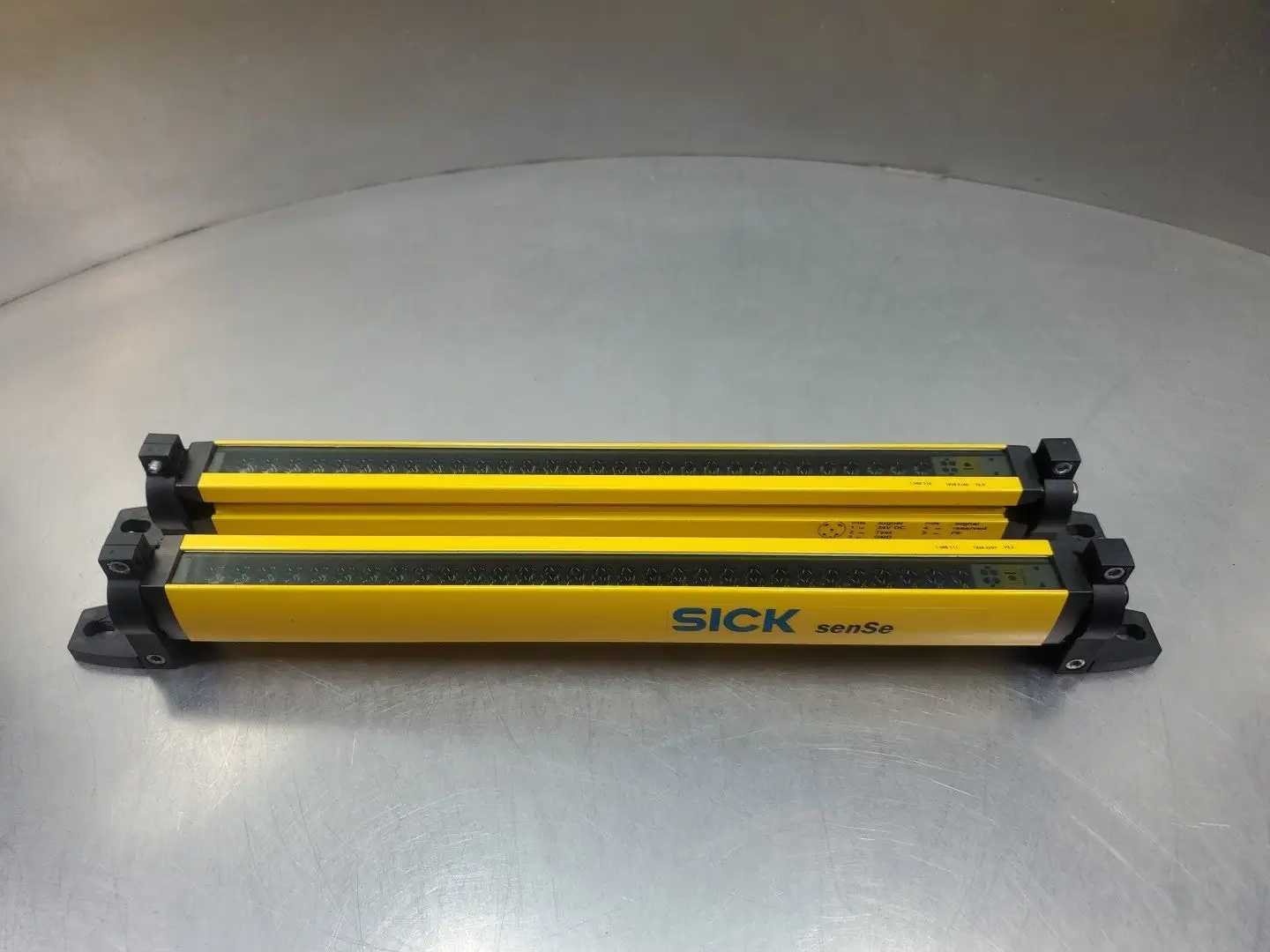 USED SICK senSe C20S-030103D51/C20E-030303D51 Safety Curtain System