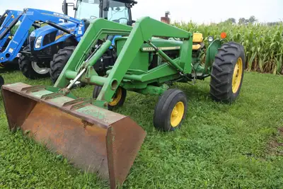 Used JOHN DEERE 2030 Utility Tractors Pennsylvania US | Zimmerman Farm Service #1410099