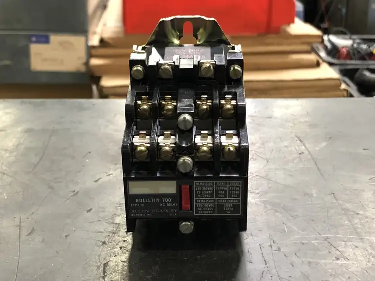 Used ALLEN-BRADLEY 700-N800A1 Misc Electrical & Power Parts British Columbia CA | Lenmark #247023