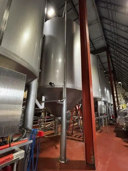 Used 2010 MUELLER 8,300 GALLON Stainless Steel Tanks New Jersey US | Perry Equipment #871220