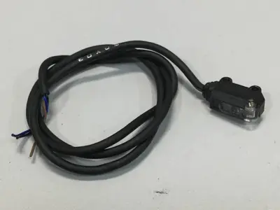 USED OMRON E3T-ST11