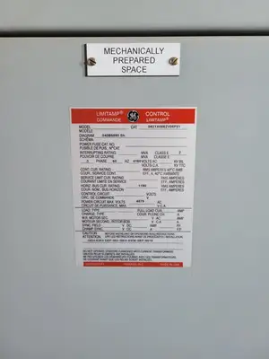 5kV Motor Control Center (MCC) Unit w/ (4) Breakers & (2) Load-Break Switches