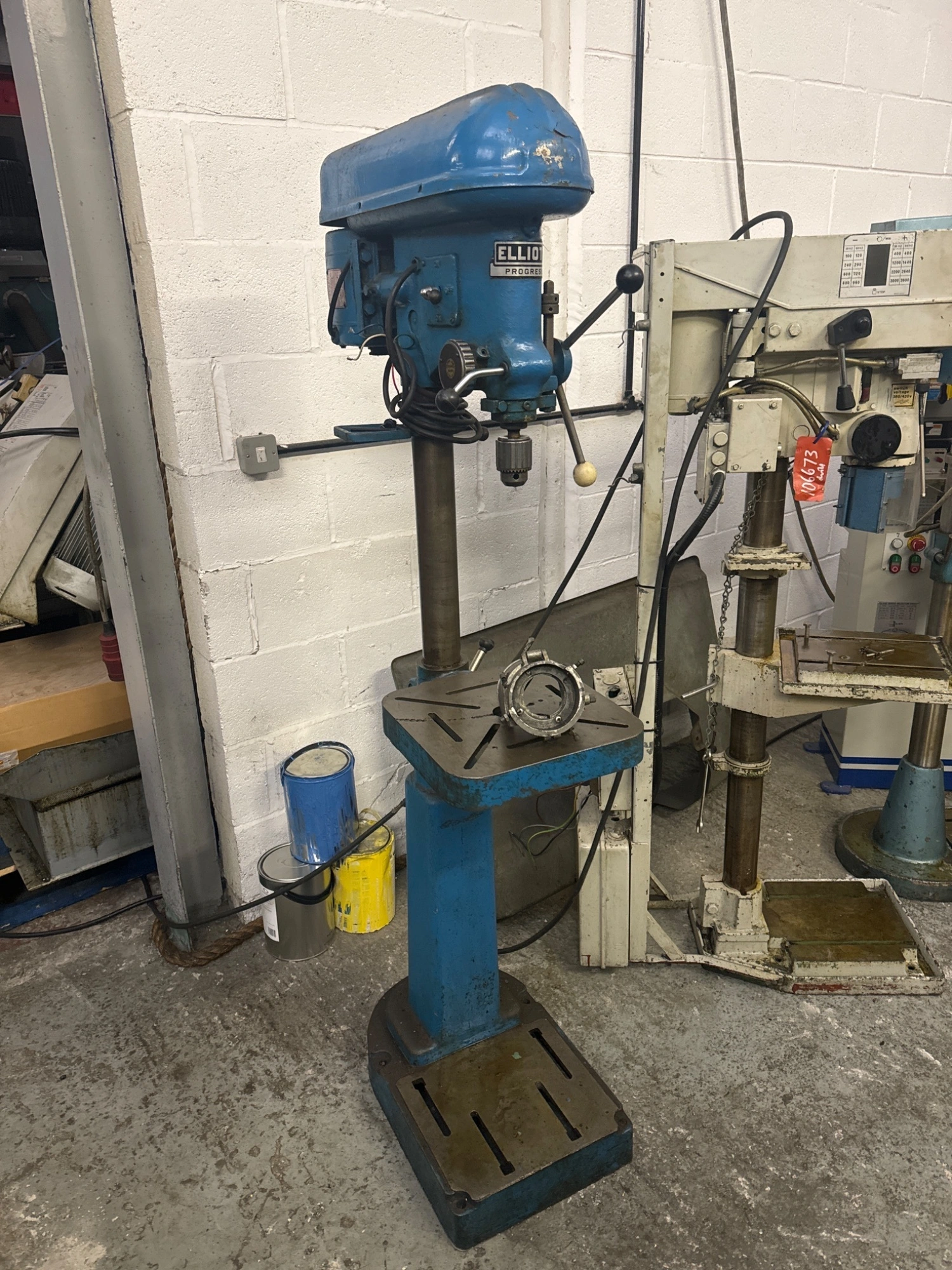 USED ELLIOT NO 1