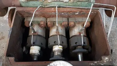 USED OILWELL A-334 (NATIONAL 125T-4M) TRIPLEX INJECTION/DISPOSAL PUMP