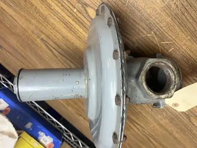 USED FISHER 66R