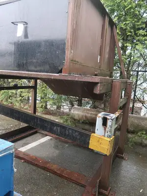 USED 2008 WASTEQUIP D600