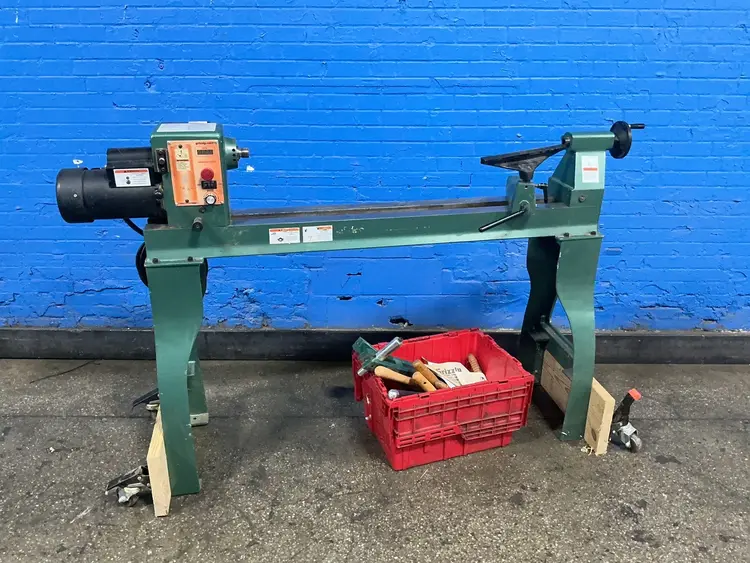Used GRIZZLY G0632 Woodworking Lathes Ohio US | HGR 24 #1343919