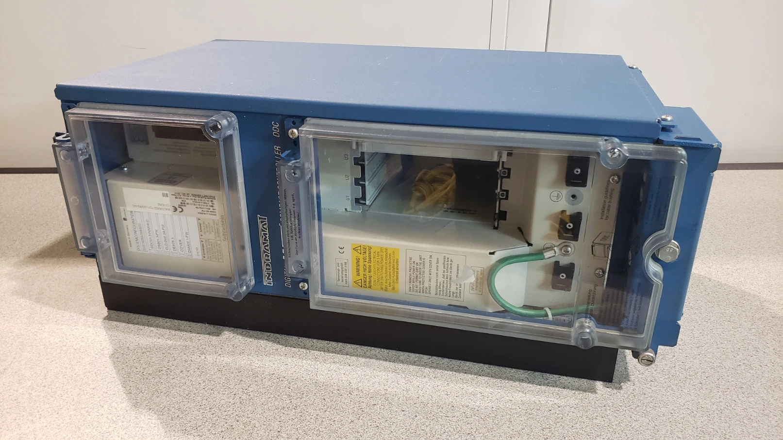 USED BOSCH REXROTH INDRAMAT DDC01.2-N200A-DS68-00-FW