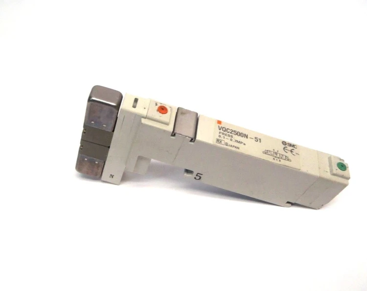 Used SMC PNEUMATIC SOLENOID VALVE [RX] [G] 0.1~0.7MPA Solenoid Valves | Maverick Industrial Sales #1108199