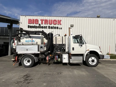 Used 2017 INTERNATIONAL 4300 Hydro Excavators California US | Big Truck & Equipment #1412271