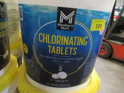 Pallet of Store Overstock and Ecommerce Product - 40 Lb Tubs of Pool Chlorinating Tablets