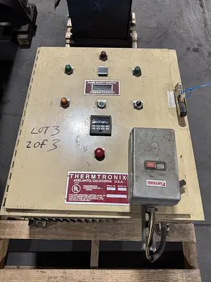 USED 2001 THERMTRONIX GAS FIRED TILTING FURNACE GT-2000