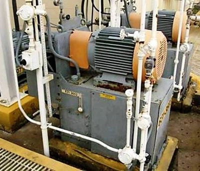 Tolhurst 40 x 24 Batch-Master perforate basket centrifuge, rubber-lined.