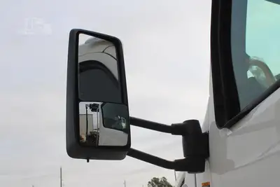 New | in-Stock 2027 PETERBILT 548 Rolloff Trucks Texas US | Roll Off Truck World #1492000