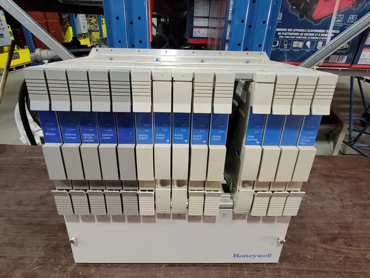 Used HONEYWELL 51401547-100 Misc Electrical & Power Parts British Columbia CA | Lenmark #254195