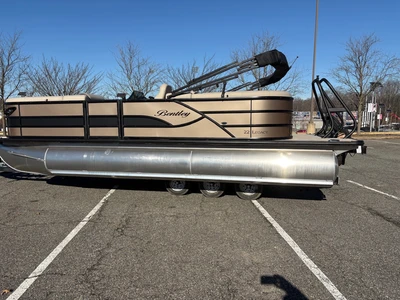 New | in-Stock 2026 BENTLEY PONTOONS 223 NAVIGATOR Boats (Misc) Virginia US | Affordable Outdoors #1638033