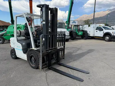 Used 2013 UNICARRIERS MUG1F2A30LV Liquid Propane Forklifts Utah US | Global Remarketing #1505883