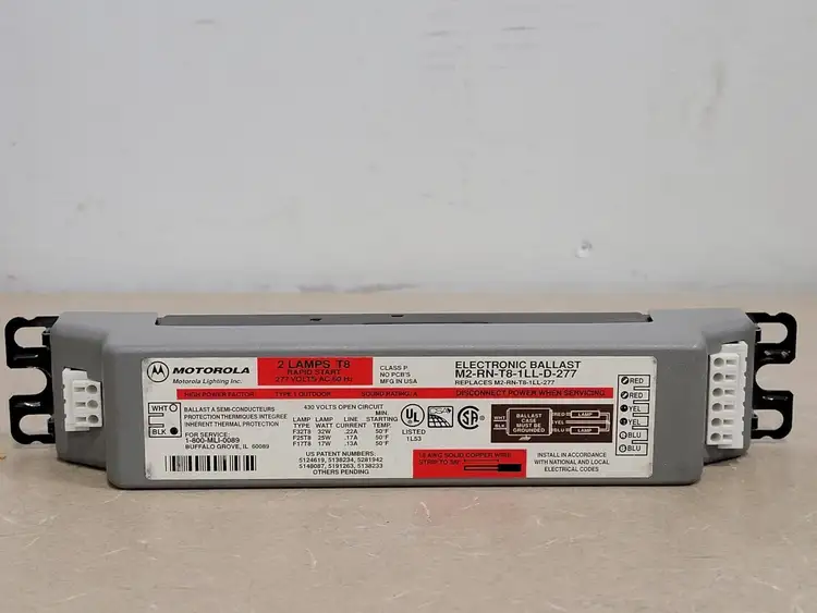 Used MOTOROLA M2-RN-T8-1LL-D-277 Misc Electrical & Power Parts British Columbia CA | Lenmark #249601