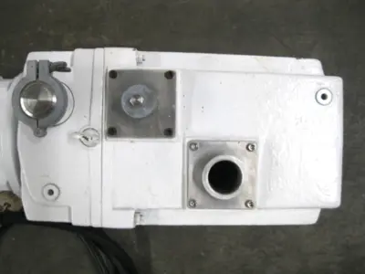 USED Leybold D90AC