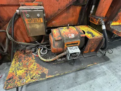CRC-Evans 36″ Pipe Bender