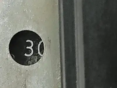 30 Amp, 1 Pole, 277 volts Circuit Breaker