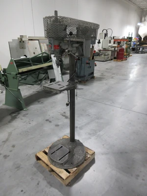Used WALKER-TURNER 1216-42, 15" FLOOR MODEL DRILL PRESS Drill Press (Woodworking) Minnesota US | Machinesused.com #1666374