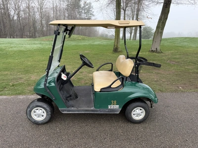(1) 2017 E-Z-Go golf cart with a Kawasaki gas engine, model 625111G01, does not include Club canopy ...