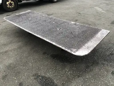 108" x 38" Metal Ramp